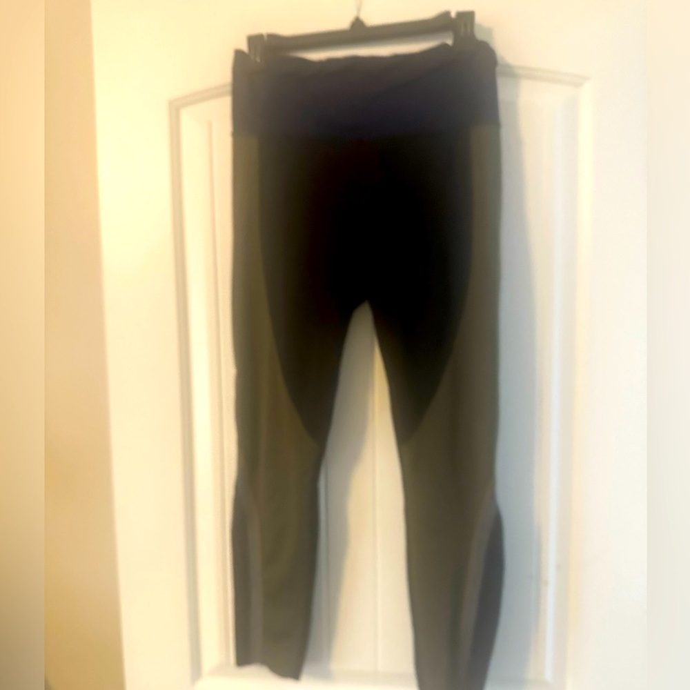 Athleta leggings